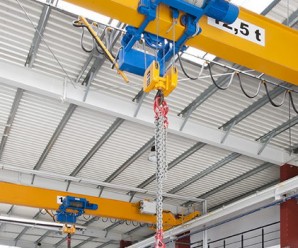 hala-stalowa-od-srodka-cobouw